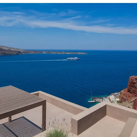 Old Castle * Oia